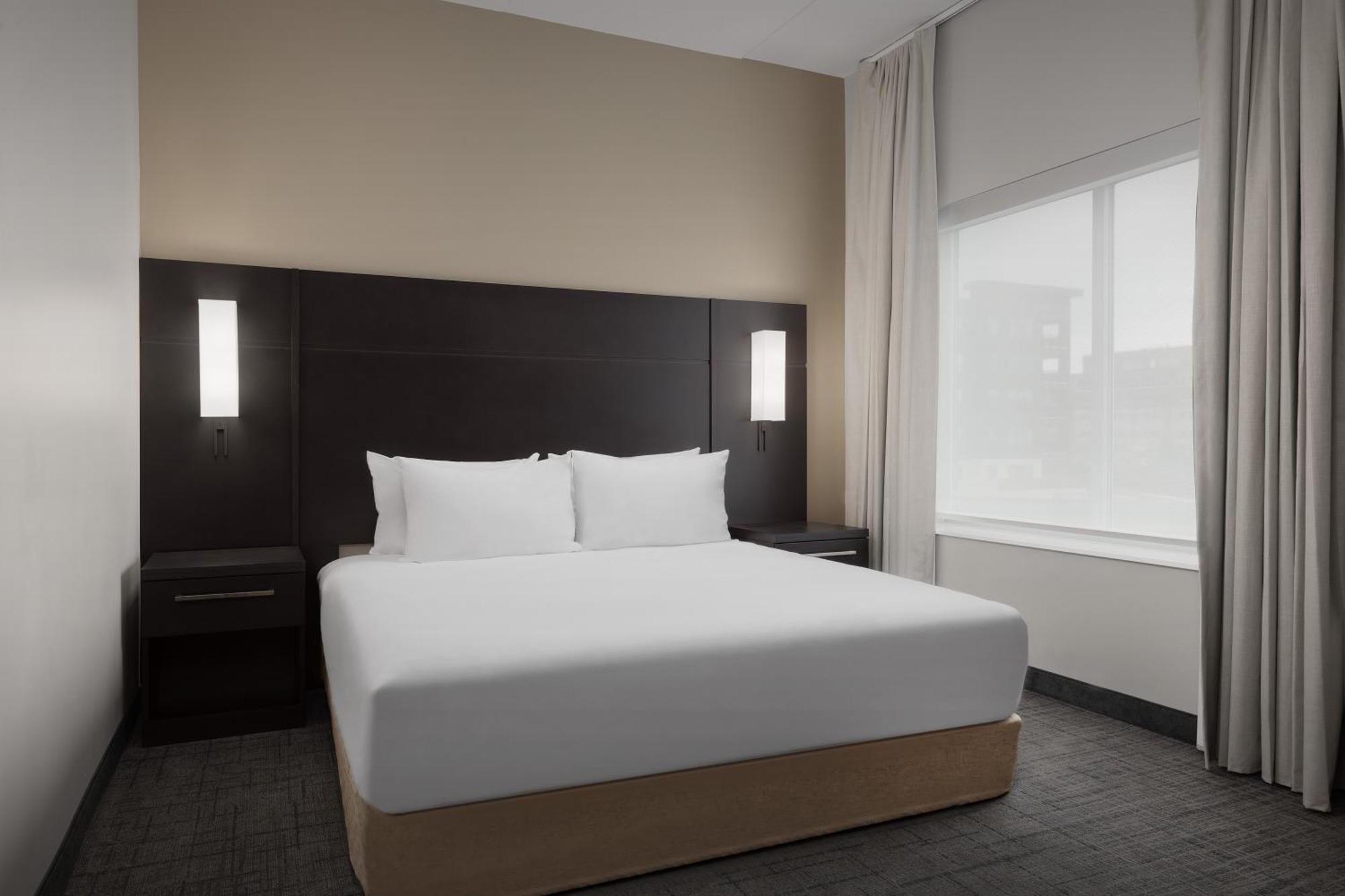 Residence Inn Kenwood Экстерьер фото